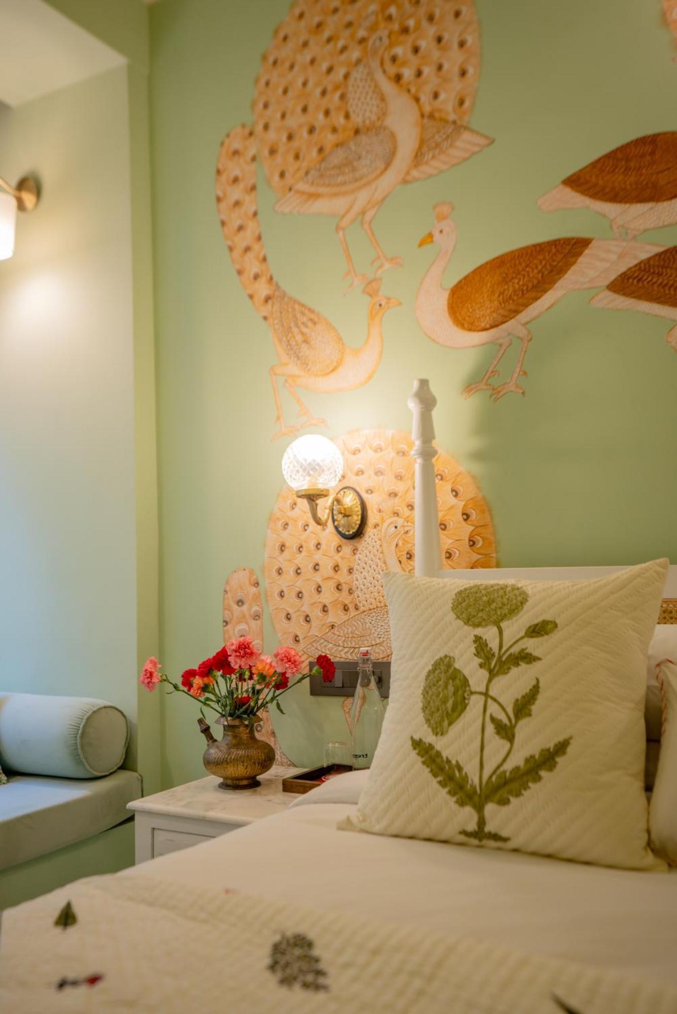 Laalee Hotel Jaipur Room photo